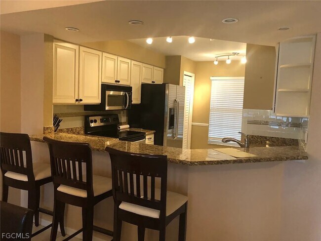 Building Photo - 9580 Victoria Ln