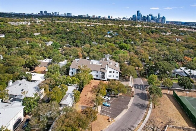Foto del edificio - 2508 W 12th St