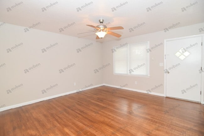 Foto del edificio - 3 Bed/2 Bath in Quiet Cul-de-Sac