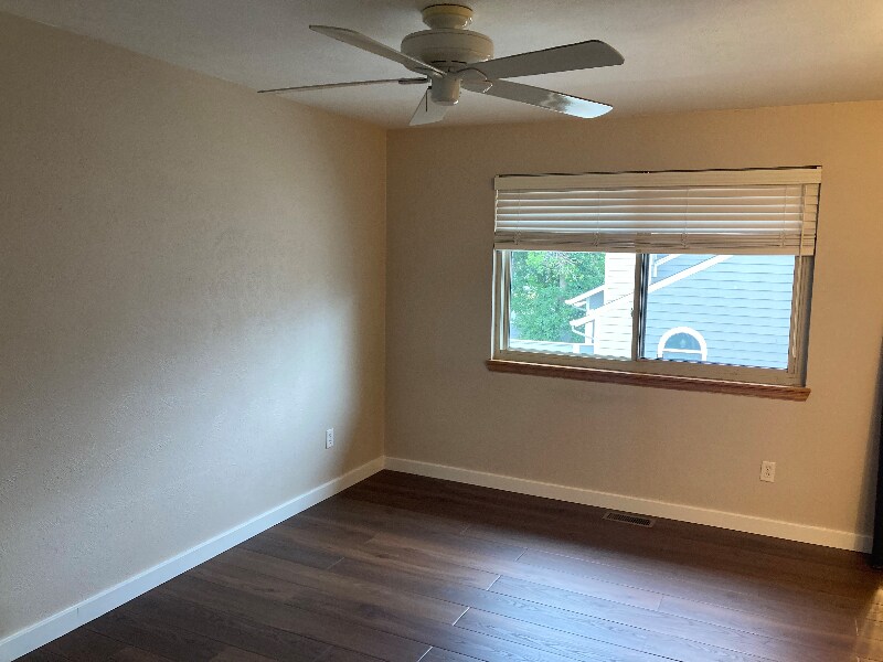Primary Photo - 314 S Taft Ct