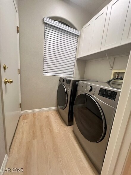 Foto del edificio - 10524 Isola Bella St