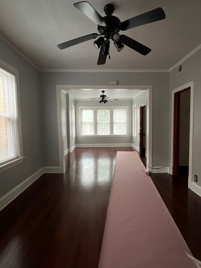 Foto del edificio - 2323 N Latrobe Ave