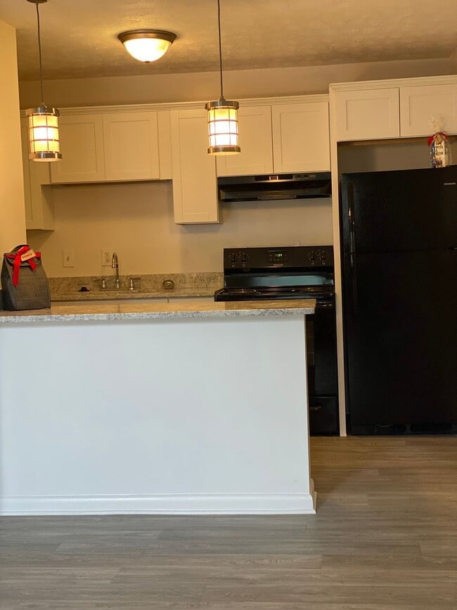 Interior Photo - Hampton Hall Apartments