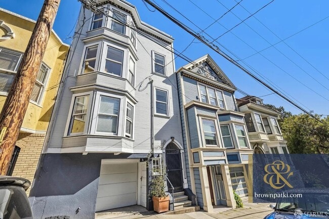 Building Photo - 38 Caselli Ave