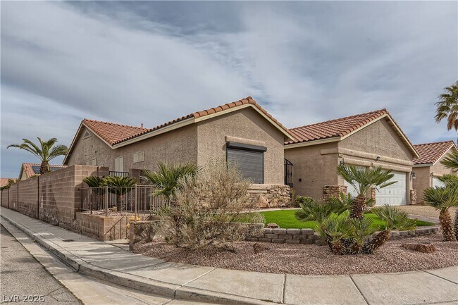 Building Photo - 7440 Dry Corral Ln