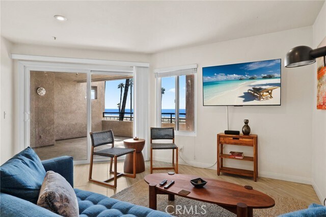 Foto del edificio - 1200 Pacific Coast Hwy