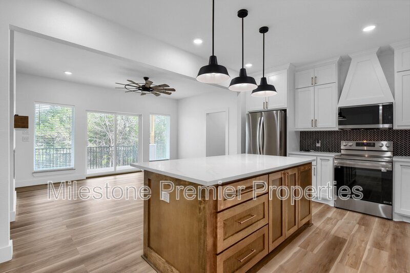 Foto principal - 440 Bentwood Dr