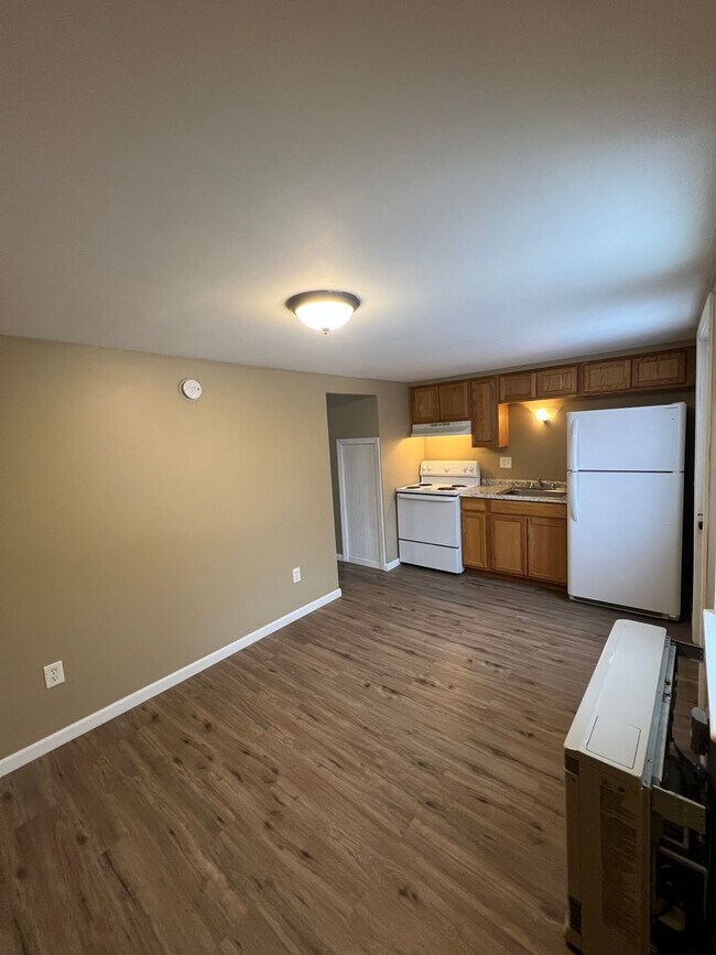 Foto del edificio - 12 Oak St