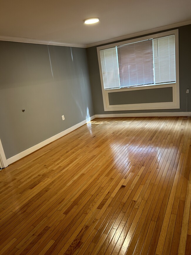 Living Room - 2844 Hartford St SE