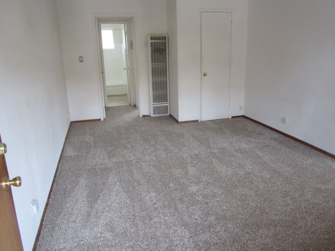 Foto principal - 33 S 15th St