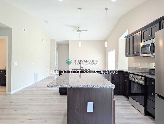 Foto del edificio - 2038 E Smithville Western Rd