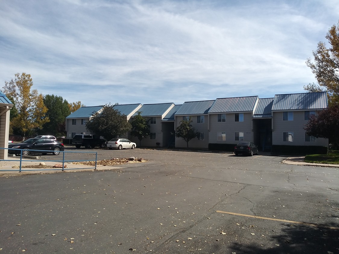 Building #2 - 212 Birch St