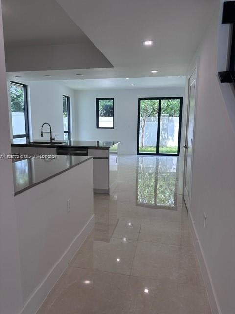 Foto del edificio - 5527 Oak Way