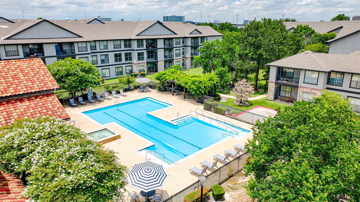 Exterior - The Life at Brighton Estates