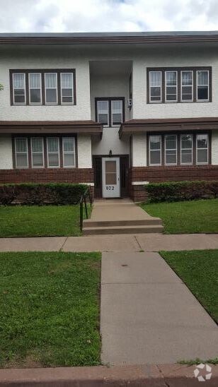 Building Photo - 972 Goodrich Ave