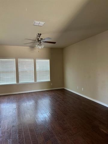 Foto del edificio - 5017 Hidden Pond Dr