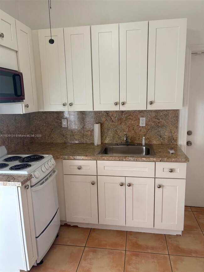 Foto del edificio - 17993 SW 152nd Pl