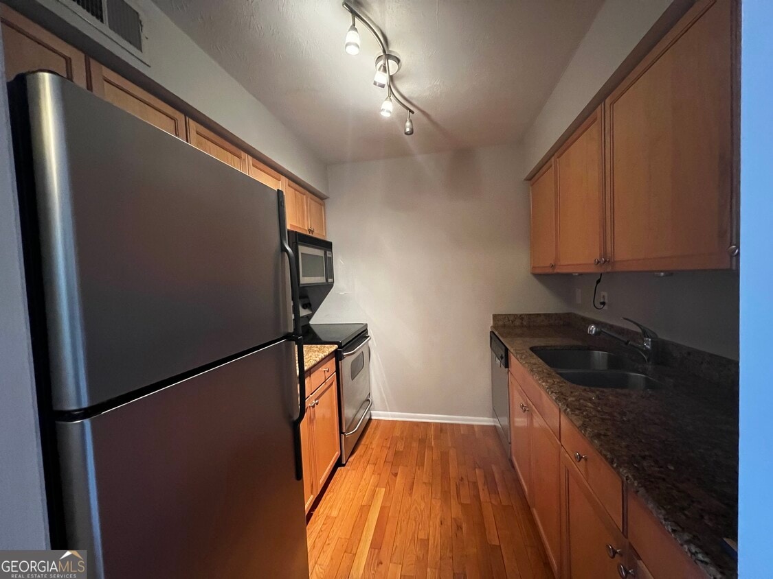 Foto principal - 1150 Collier Rd NW
