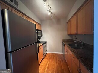 Building Photo - 1150 Collier Rd NW