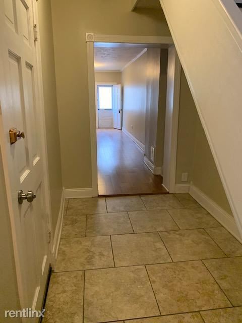 Building Photo - 2 br, 1.5 bath Townhome - 1007 Binney St