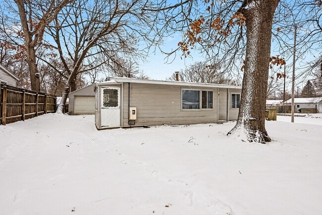 Foto del edificio - 2423 Sonora St