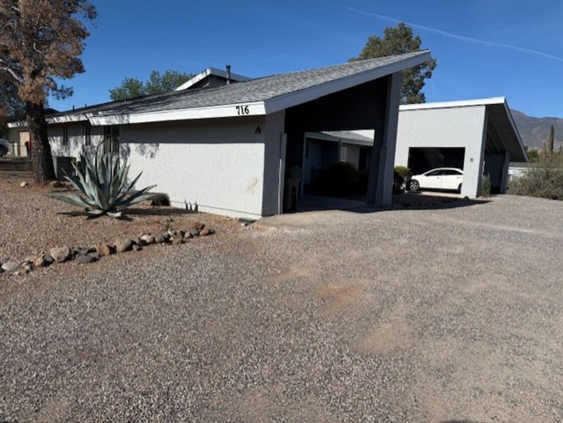 Primary Photo - 2 Bedroom 2 Bath Contact Property Pros Pro...
