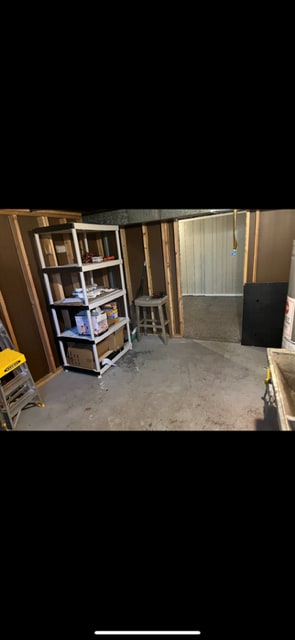 Building Photo - 6110 Ash Ave