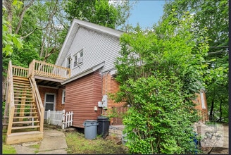 Building Photo - 624 Frayne St