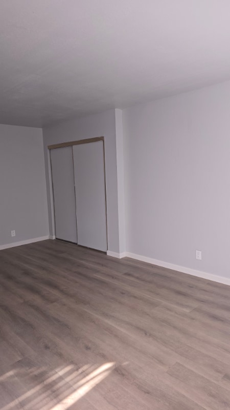 Foto del edificio - 320 Franciscan Ct