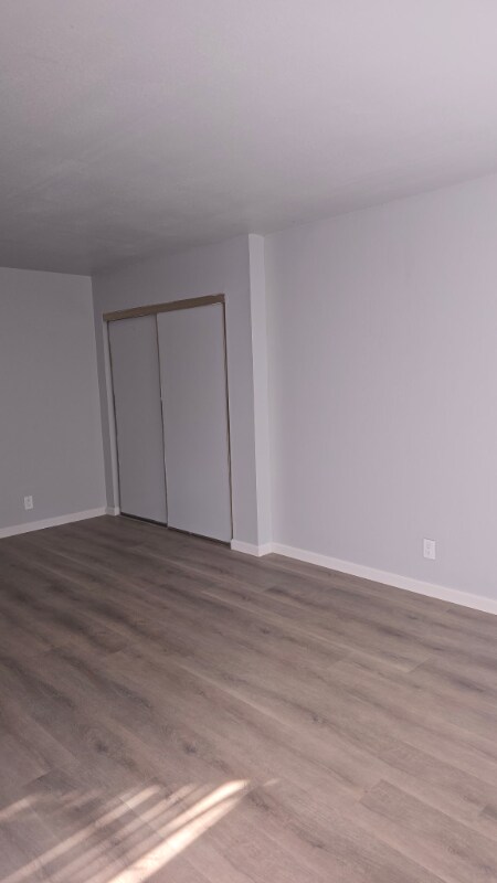 Building Photo - 320 Franciscan Ct