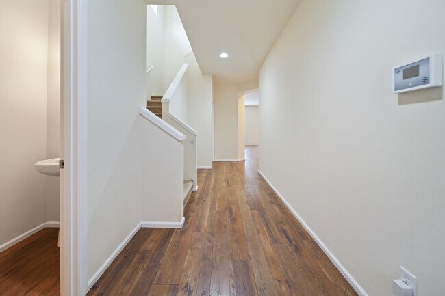 Building Photo - 3119 Harrier St NE