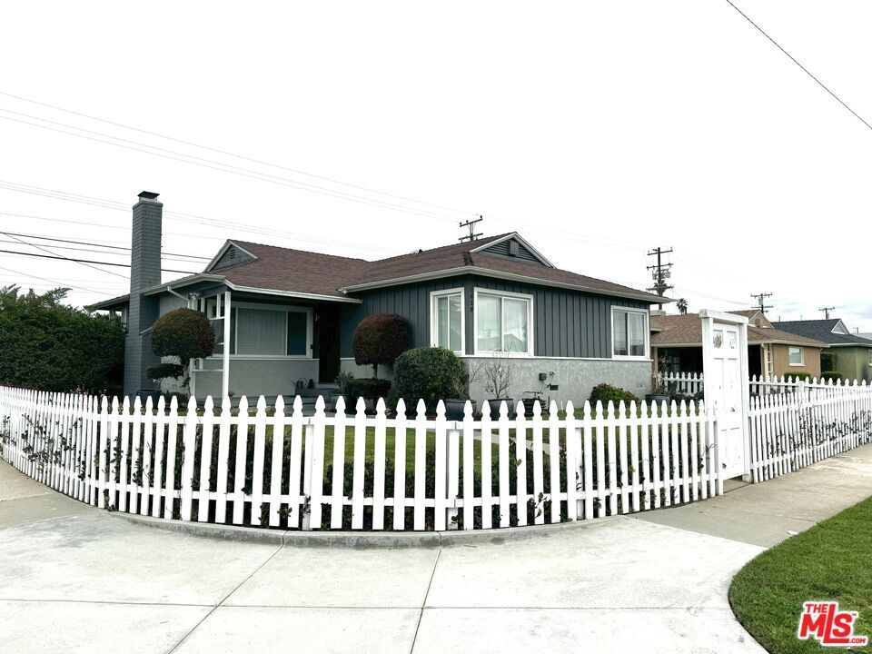 Foto principal - 2415 W 129th St