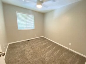 Building Photo - 865 N 500 W