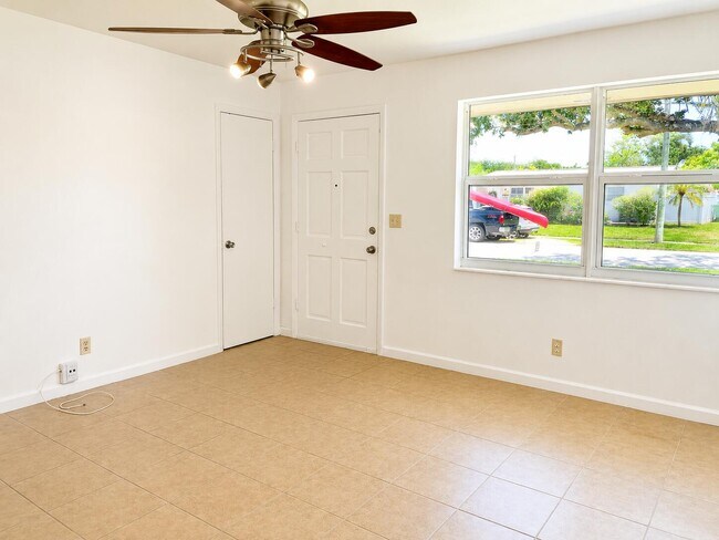 Foto del edificio - 9440 SW 51st St