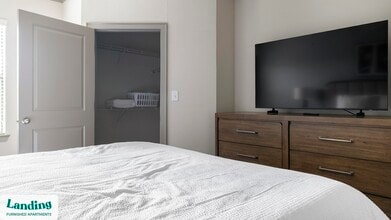 Building Photo - 18021 Kingsland Blvd