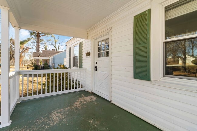 Foto del edificio - 138 Phifer Dr