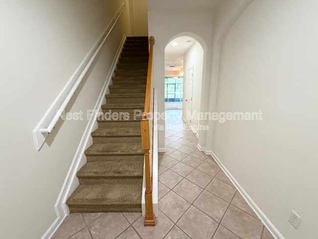 Foto del edificio - 5794 Sandstone Way