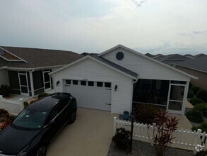 Building Photo - 6266 Milagros Ct