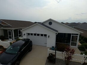 Building Photo - 6266 Milagros Ct