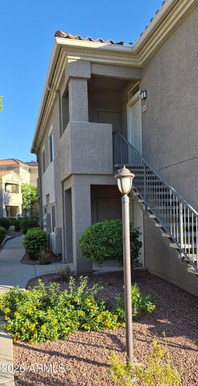 Foto del edificio - 3830 E Lakewood Pkwy E