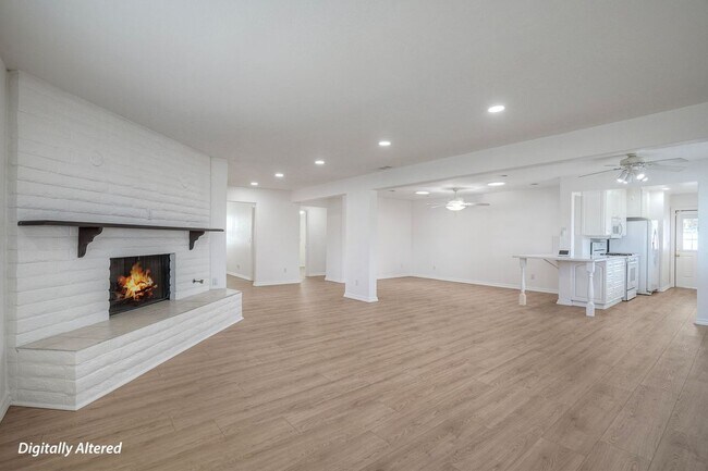 Foto del edificio - 2511 Meadow Lark Dr