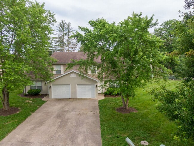 Building Photo - 4410-4412 Cheryl Ct.