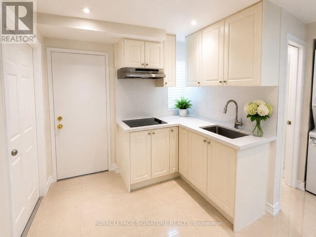 Building Photo - 20 Gallacher Ave