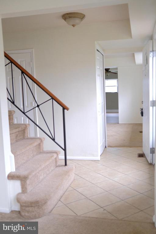 Foto del edificio - 42 Northgate Ln