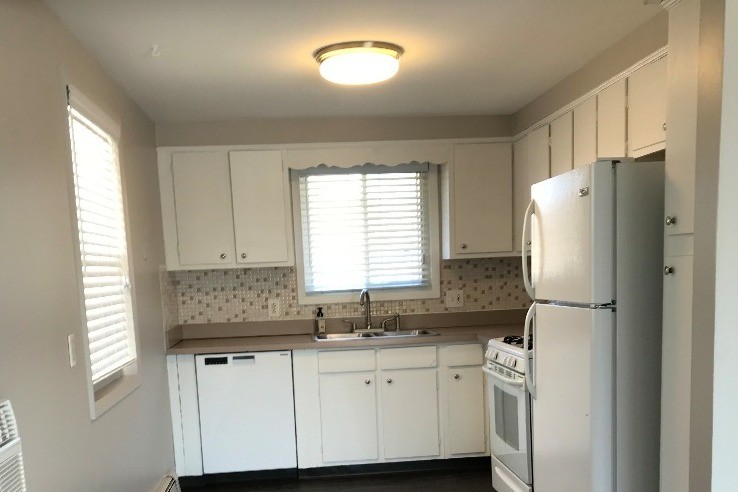Foto principal - 127 Jasmine Ave