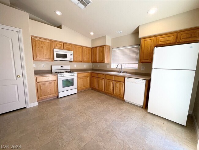 Foto del edificio - 9407 Borough Park St