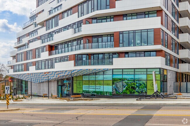 Building Photo - Kingsway Crescent