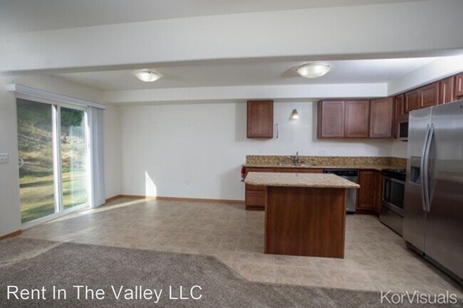 Building Photo - 5595 S Irwin Dr