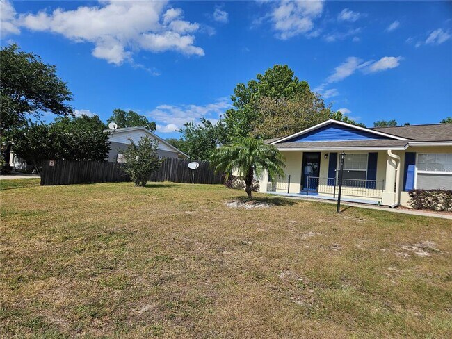 Foto del edificio - 375 Willow Song Ct