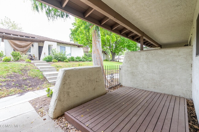 Building Photo - 1162 Stonewall Cir